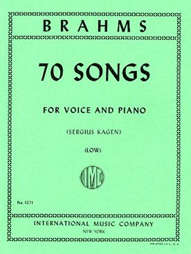 Illustration de 70 Chants - Voix grave