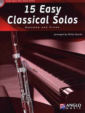 Illustration de 15 EASY CLASSICAL SOLOS : arrangements faciles d'auteurs du 16e au 20e siècle, avec CD play-along