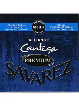 Illustration de CORDES SAVAREZ Alliance/Cantiga bleue premium (forte) - Jeu complet : 3 aiguës Alliance, 3 basses Cantiga Premium