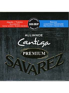 Illustration de CORDES SAVAREZ Alliance/Cantiga Premium rouge/bleu - Jeu complet : 3 aiguës Alliance rouges, 3 basses Cantiga bleues Premium