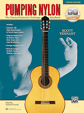 Illustration de Pumping nylon : the classical guitarist technique handbook avec support audio (2nd edition)